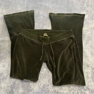 flare WET SEAL velour style low rise yoga/sweat pants